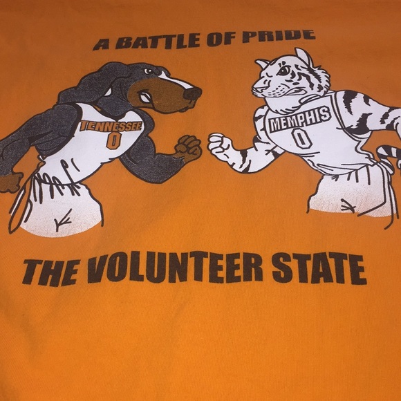 Tennessee vs. Memphis Adidas t-shirt Size Men’s Sm - Picture 5 of 8